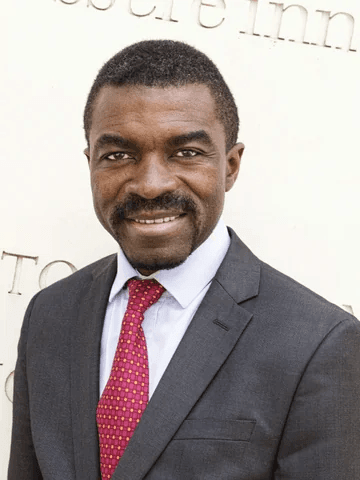 Ông Lazare Eloundou Assomo
